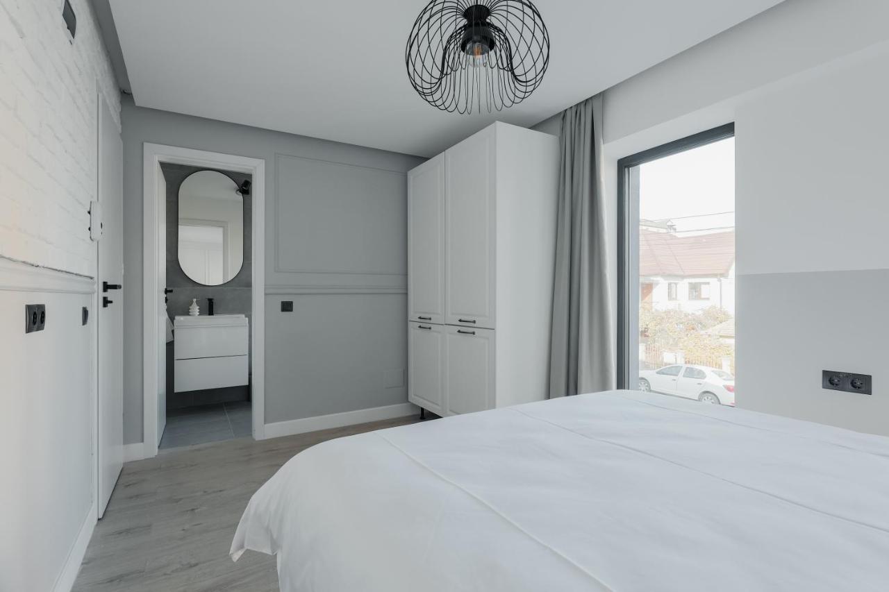 Aparthotel Nest Inn Meteor クルージュ＝ナポカ エクステリア 写真